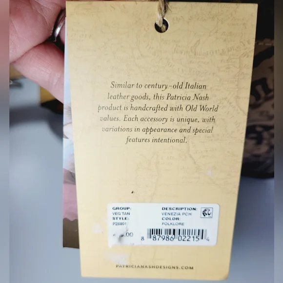 NWT-🤎-Patricia Nash Leather- Italian Folklore Stamped Messenger Cross Body Bag - Picture 11 of 13